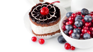 Cake cherry berries white background - a cake free wallpaper