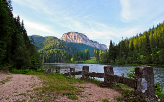 Lake forest mountain fence nature - in the foreground free wallpaper