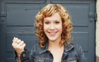 Curly hair denim jacket smiling - curly free wallpaper