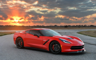 Red sports car sunset cloudy 4 - matte finish free wallpaper