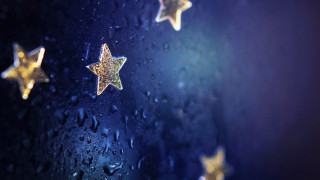 Dark blue window stars rain - drop free wallpaper