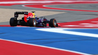 Red bull racing car track 2 - a red bull free wallpaper
