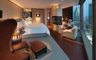 Luxury bedroom artsandcrafts virtualyoutuber EnguerrandQuarton - a large window free wallpaper