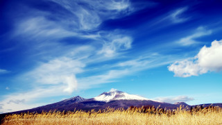 Mountain field clouds blue sky - murata range free wallpaper