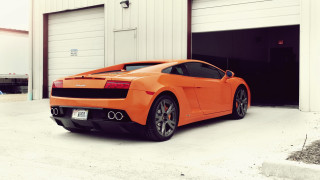 Bright orange sports car open - orange sports car free wallpaper