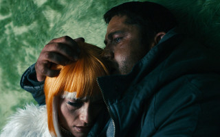 Man woman green blanket orange - blade runner free wallpaper for desktop