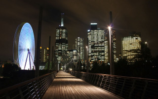 Wooden walkway ferris wheel night - interactive free wallpaper