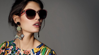 Woman sunglasses colorful dress flowered - a colorful dress free wallpaper