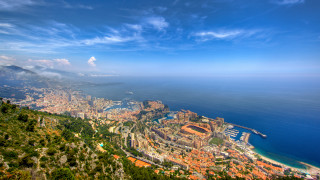 Monaco ocean city view tiltshift - sunny free wallpaper for desktop
