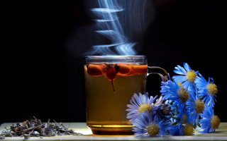 Tea pour flower smoke fireworks - a liquid free wallpaper for desktop