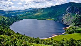 Lake mountains forest sky reflection - arthur quartley free wallpaper