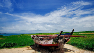 Boat dirt road field water - wide angle len free wallpaper