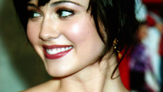 Woman smile reddress blueeyes hyperrealism - hyperrealism free wallpaper