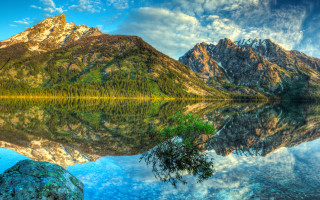 Mountain lake forest sky bridge 10 - a lake and trees free wallpaper for desktop