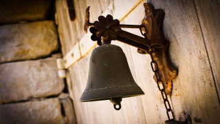 Bell wall chainlink fence wooden - a bell free wallpaper