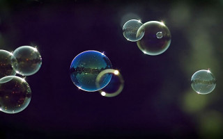 Bubbles reflection night sky moon - microscopic free wallpaper
