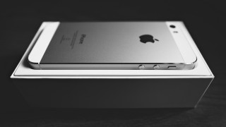 Silver ipad white box black - a white box free wallpaper