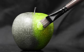Green apple brush action painting - a brush free wallpaper