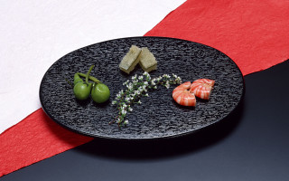 Plate food red white stripe - table cloth free wallpaper