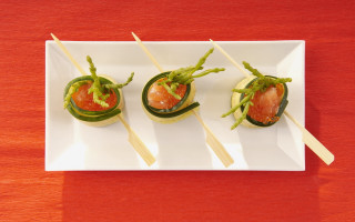 Plate three appetizers tomatoes asparagus - stick free wallpaper