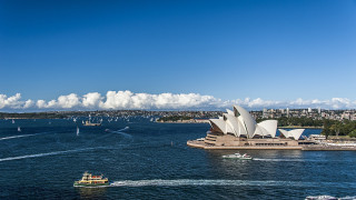 Boat opera building panorama australian - side and a boat free wallpaper