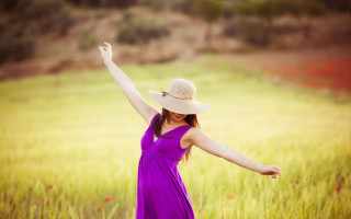 Purple dress hat field flower - daphne mcclure free wallpaper for desktop