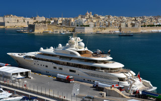 Large white boat harbor city - a harbor next free wallpaper