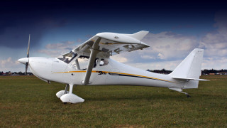 White airplane grass field wind - top of a grass free wallpaper for desktop