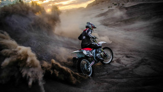 Mountain dirt bike sunset dusty - the bike free wallpaper