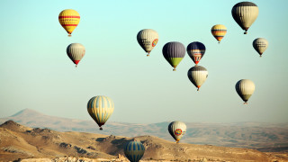 Hot air balloons mountains sky - hot air balloon free wallpaper