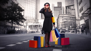 Woman black dress shopping bags - fashion free wallpaper