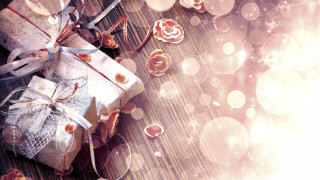Wrapped presents lights bokeh moon - detail free wallpaper for desktop