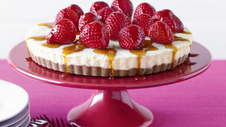 Strawberry cake plate forks pink - strawberry free wallpaper