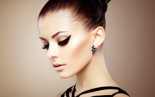 Woman black dress earrings gradient - airbrush free wallpaper for desktop