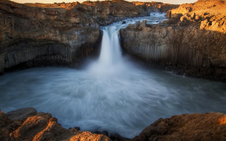 Waterfall rocky outdoor nature microscopic - waterfall free wallpaper