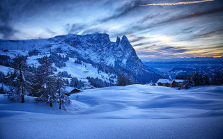 Snowy mountain cabin beach ice - beautiful landscape free wallpaper