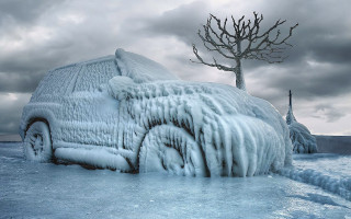 Icy car tree cloudy horizon - ice free wallpaper