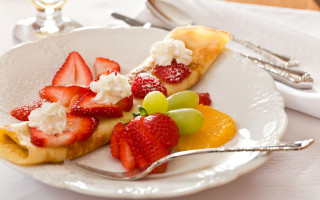 Fruit pizza plate fork knife - knife free wallpaper