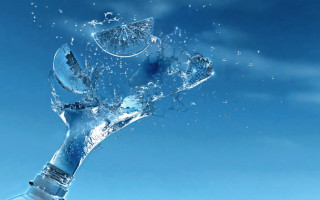 Water splash blue sky bubbles - a bottle free wallpaper for desktop