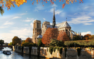 Boat water building spire bridge - paris school free wallpaper