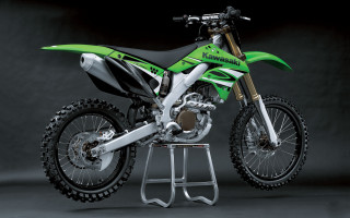 Green black dirt bike stand - dirt bike free wallpaper