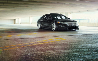 Black car parking garage meters - a parking garage next free wallpaper