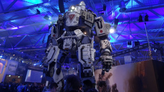 Giant robot cityscape mecha science - enki bilal free wallpaper