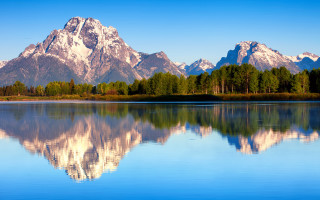 Mountain reflection lake trees sky - tree and mountains free wallpaper