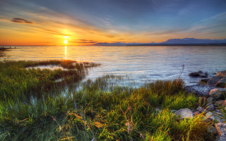 Sunset water boat shore grass - the shore free wallpaper