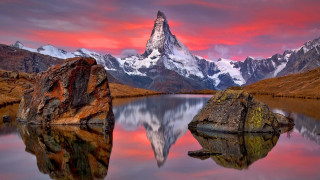 Mountain lake rocks sunset pink 2 - a pink sky free wallpaper for desktop