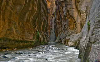 Narrow river canyon rocks man - a narrow river free wallpaper