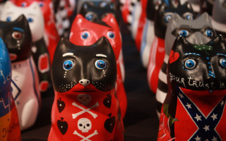 Cat figurines skull red black - painted free wallpaper