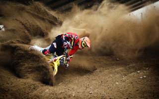 Dirt bike rider dusty sand - a dirt track in the dirt free wallpaper