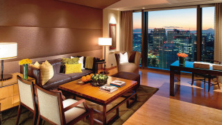 Luxury livingroom couch table chair - a living room free wallpaper for desktop